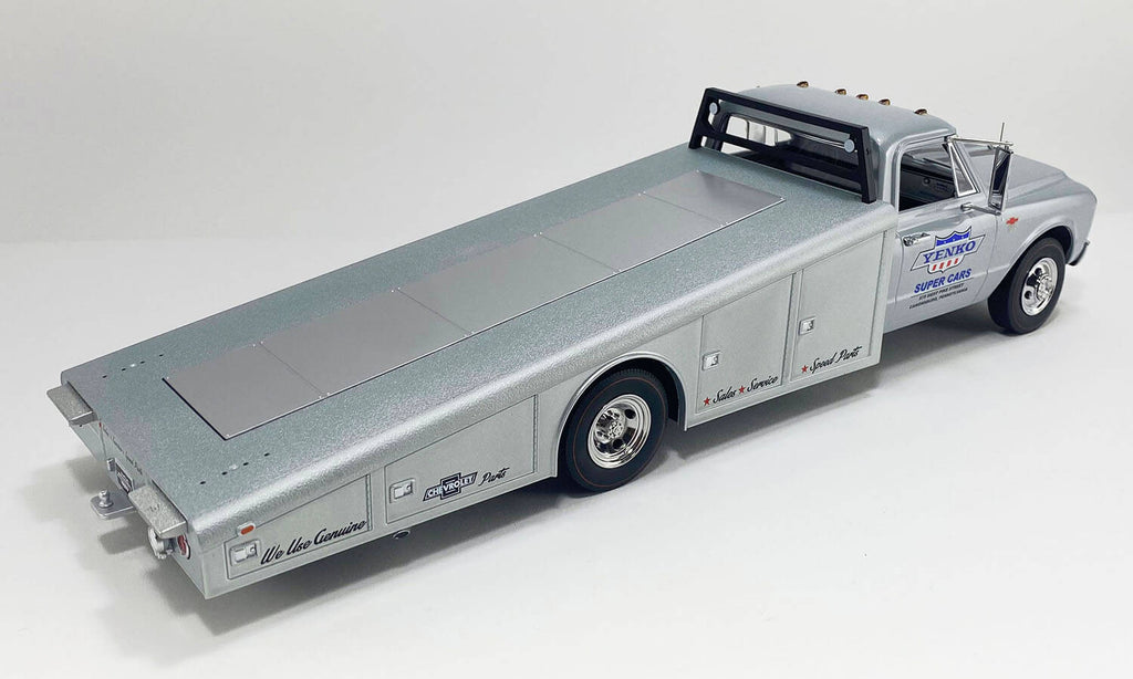 1967 Chevrolet C-30 Ramp Truck ACME diecast erascalemodels