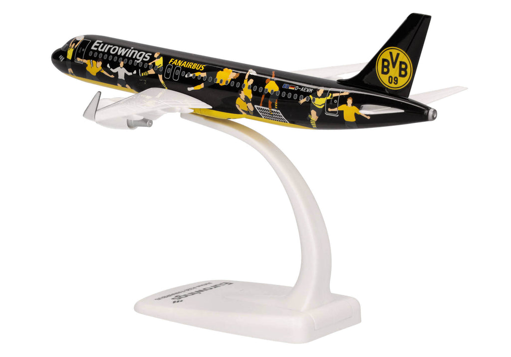 613927_b_19Airbus A320 Eurowings Herpa Wings Canada Plane Model with Stand – 1/200 Scale 
