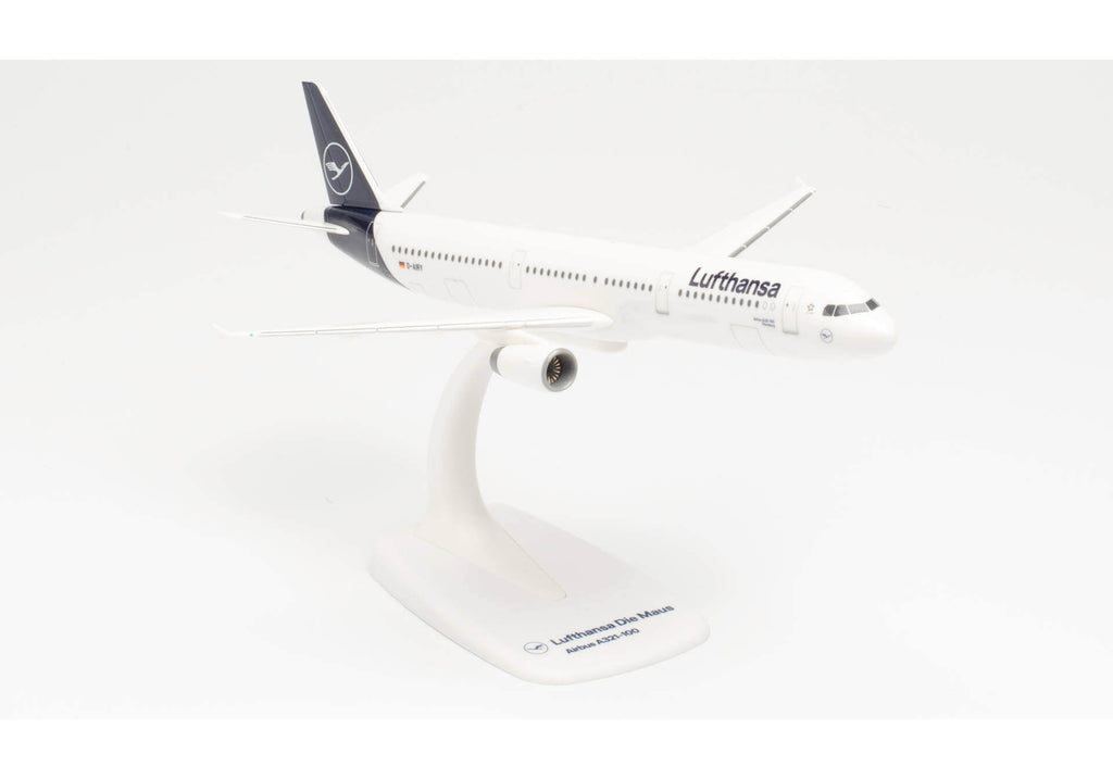 Airbus A321 Lufthansa "Die Maus" Plane Model with Stand – 1/200 Scale 1