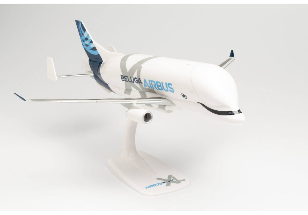 Airbus_A330-700_BelugaXL_Plane_Model_with_Stand_2