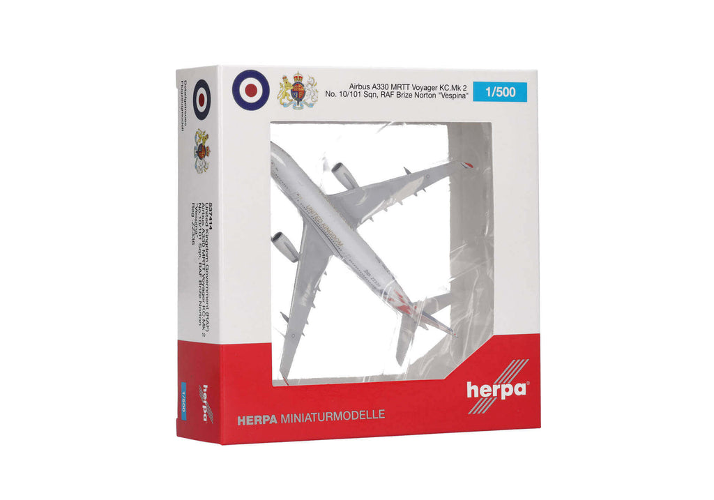 Airbus A330 MRTT United Kingdom RAF plane model Herpa Wings 1