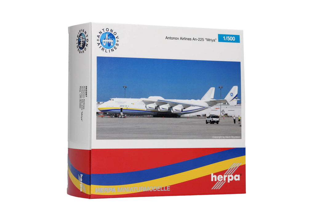 Antonov AN-225 "Mriya" UR-82060 diecast plane model Herpa Wings Canada