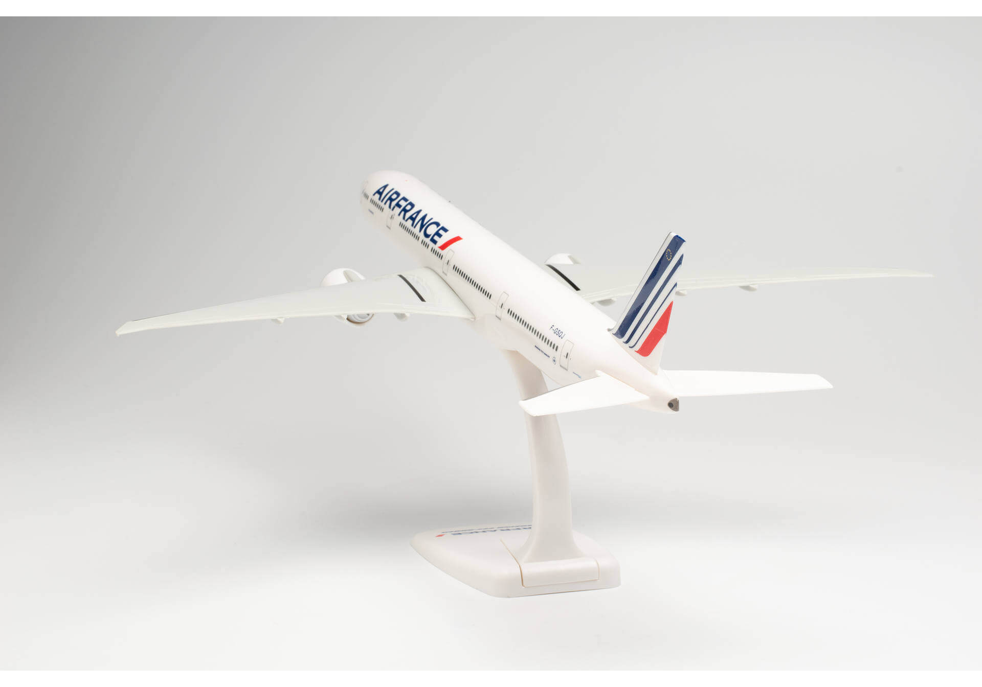 AirModels Air France Boeing 777 1/157 Modèle en Résine Avion Jouet à Collectionner Cadeau AirModels Air France Boeing 777 1/157 Modèle en Résine Avion Jouet à Collectionner Cadeau