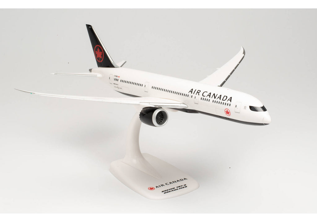 Boeing_787-9_Air_Canada_Snap-Fit_Plane_Model_2