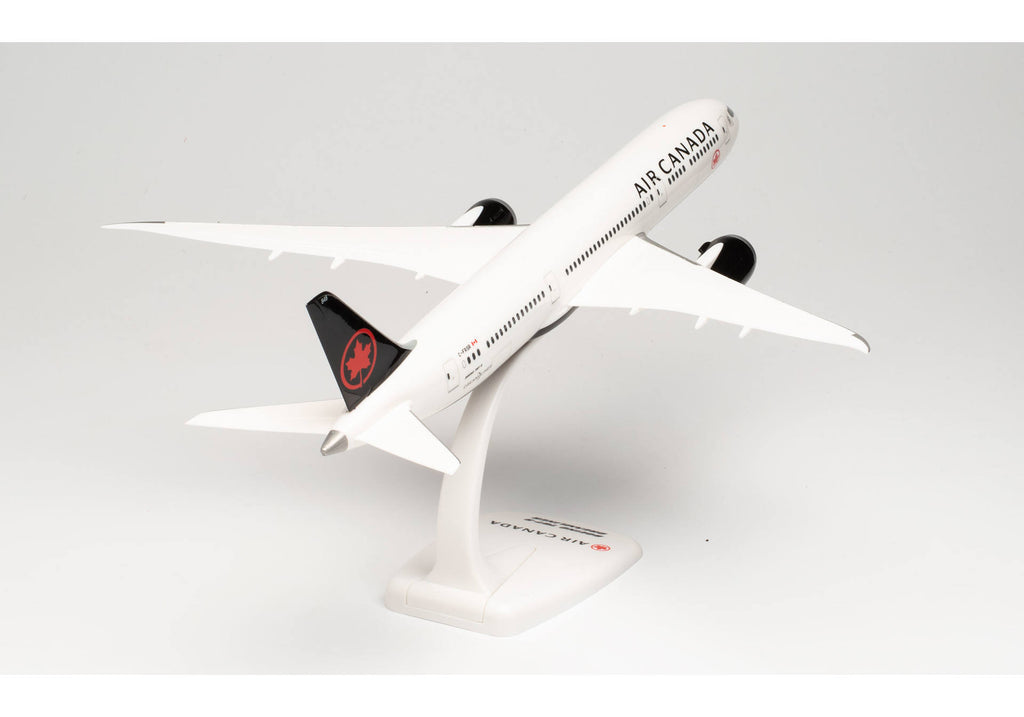 Boeing_787-9_Air_Canada_Snap-Fit_Plane_Model_4