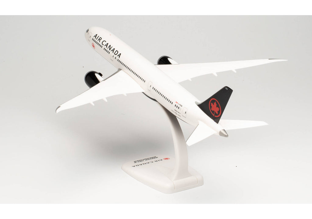 Boeing_787-9_Air_Canada_Snap-Fit_Plane_Model_5